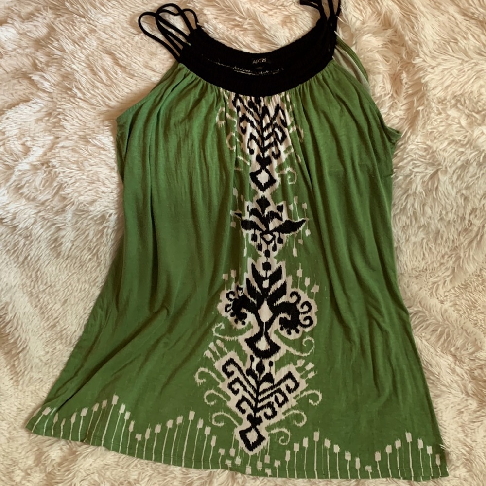 Apt. 9 sundress. XL, Green with black accents